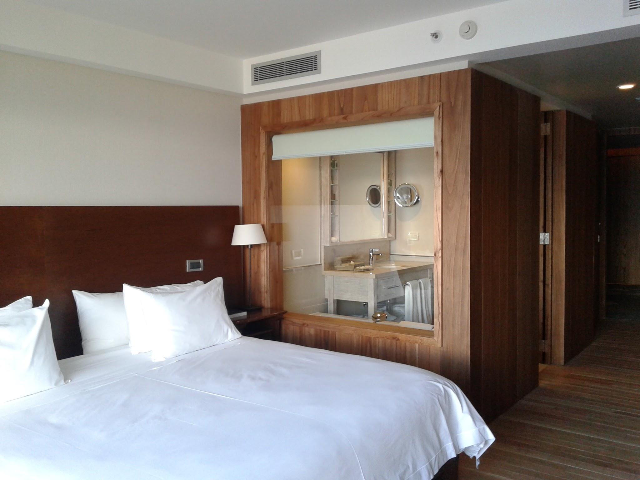 Arakur Ushuaia Resort&Spa Bagian luar foto A room at the hotel