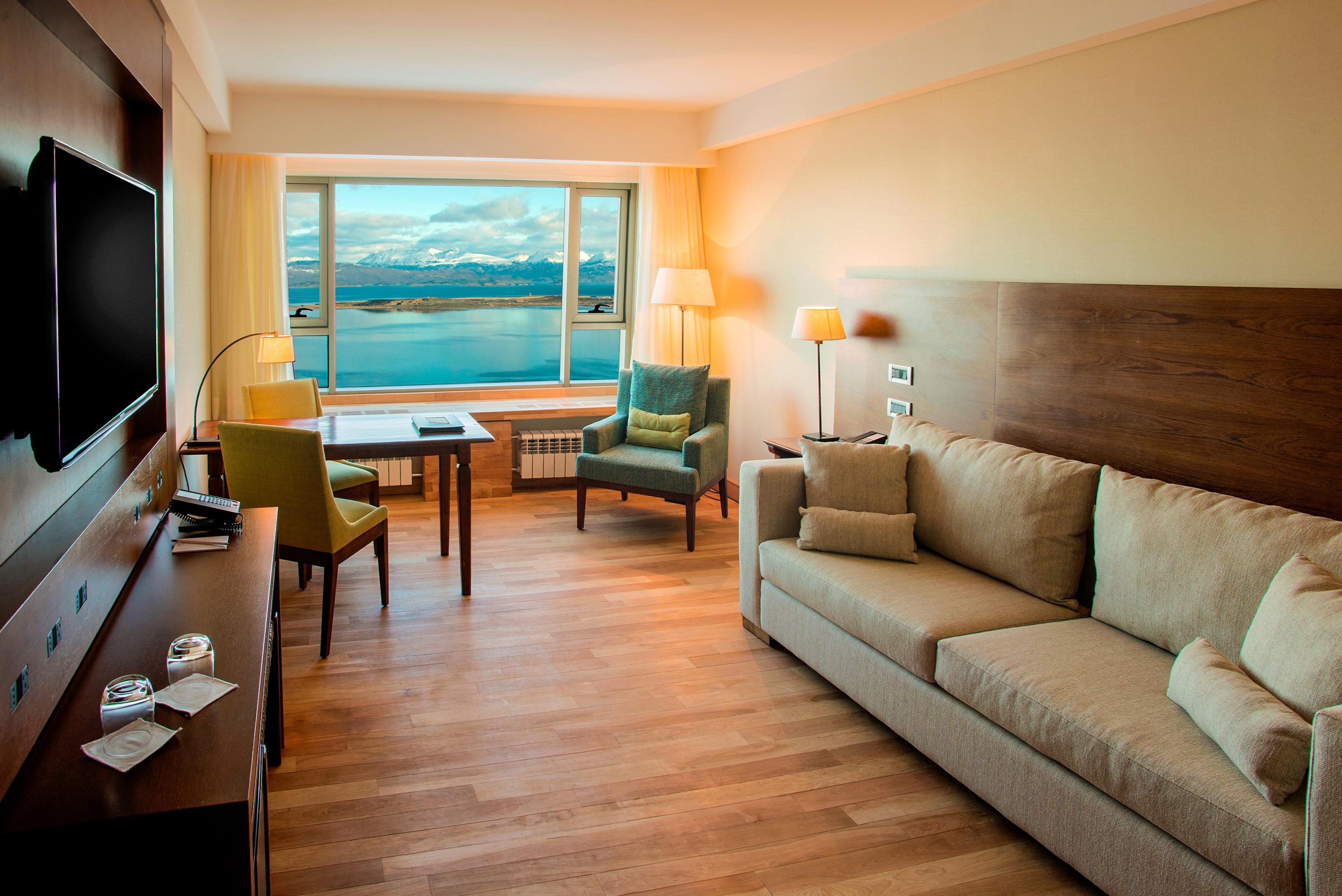 Arakur Ushuaia Resort&Spa Bagian luar foto A room at the hotel